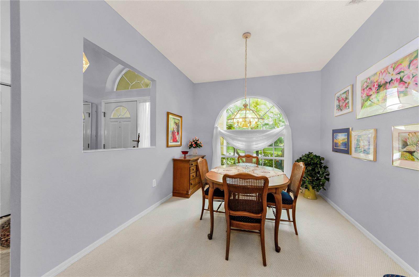 Image 4 of 58 For 1051 Glynwood Pl