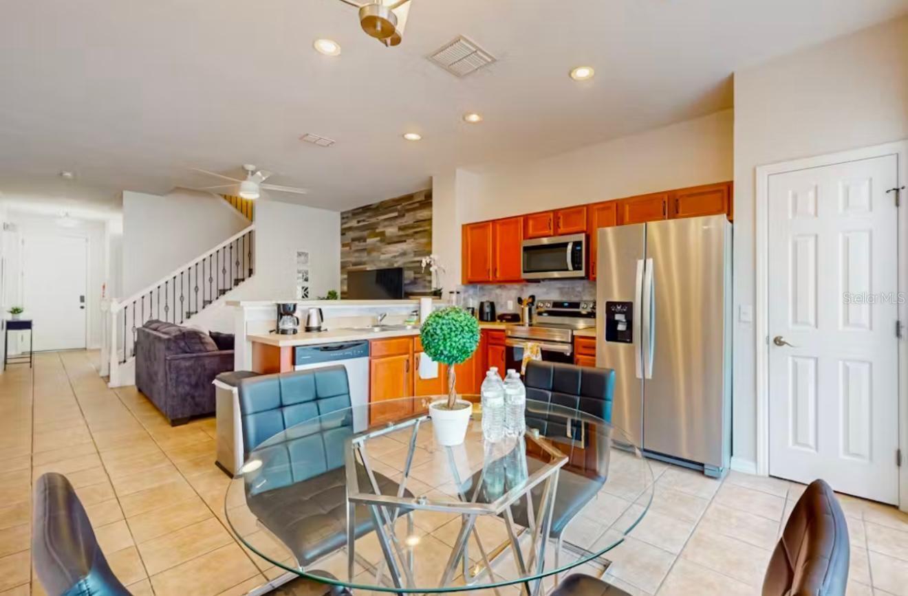 Image 5 of 26 For 5494 Paradise Cay Circle
