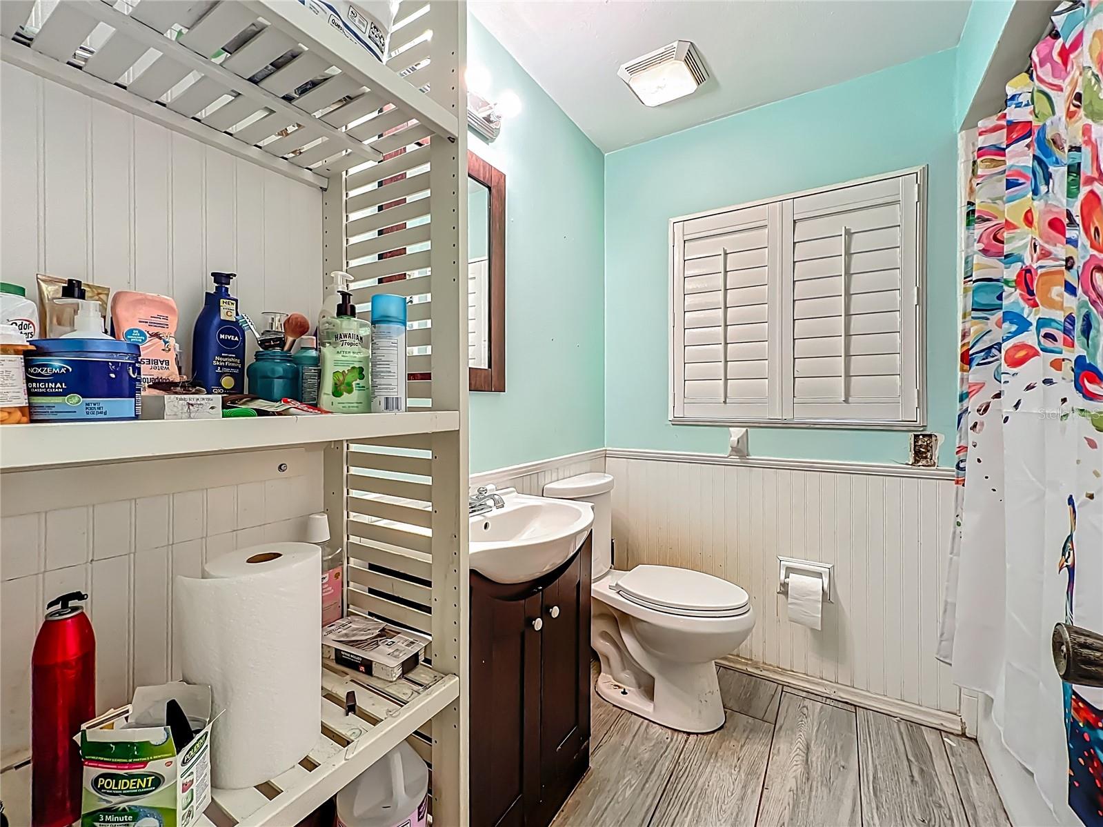 Image 15 of 27 For 6901 Arbor Oaks Court
