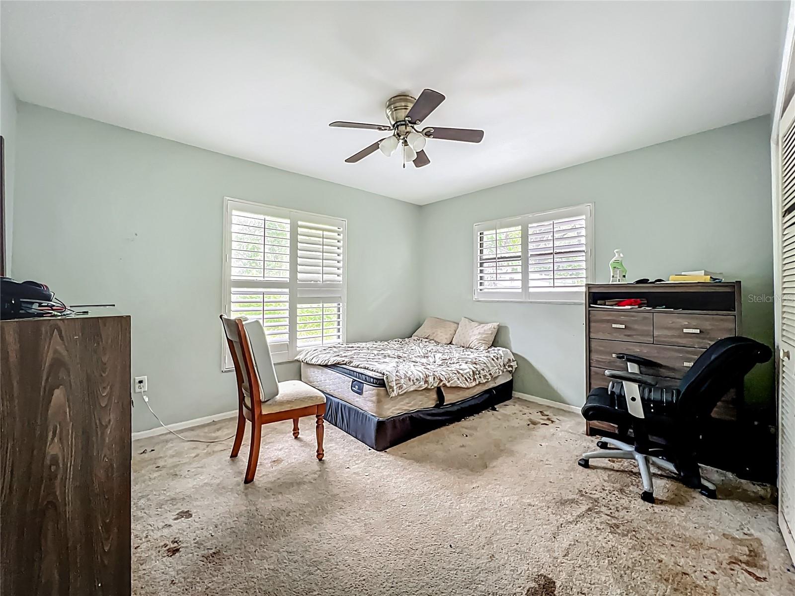 Image 18 of 27 For 6901 Arbor Oaks Court