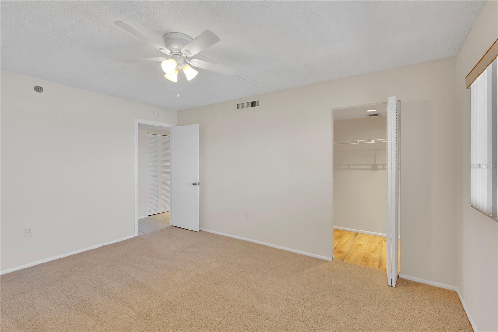 Image 17 of 34 For 1290 Gulf Boulevard 1807