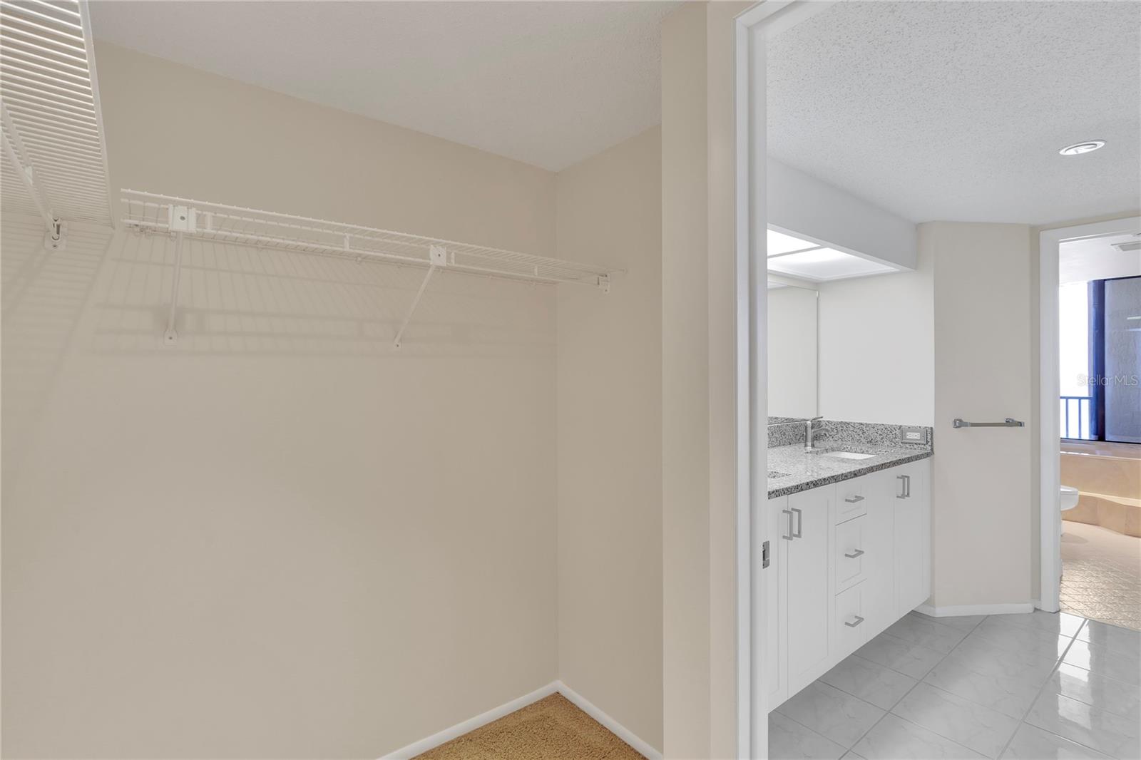 Image 26 of 34 For 1290 Gulf Boulevard 1807