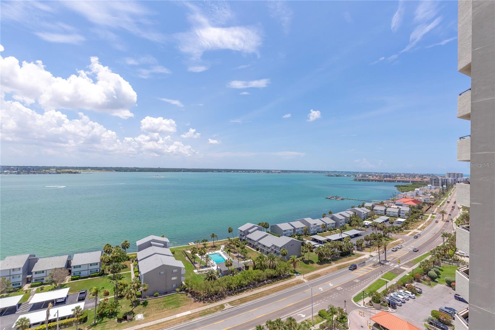 Image 27 of 34 For 1290 Gulf Boulevard 1807