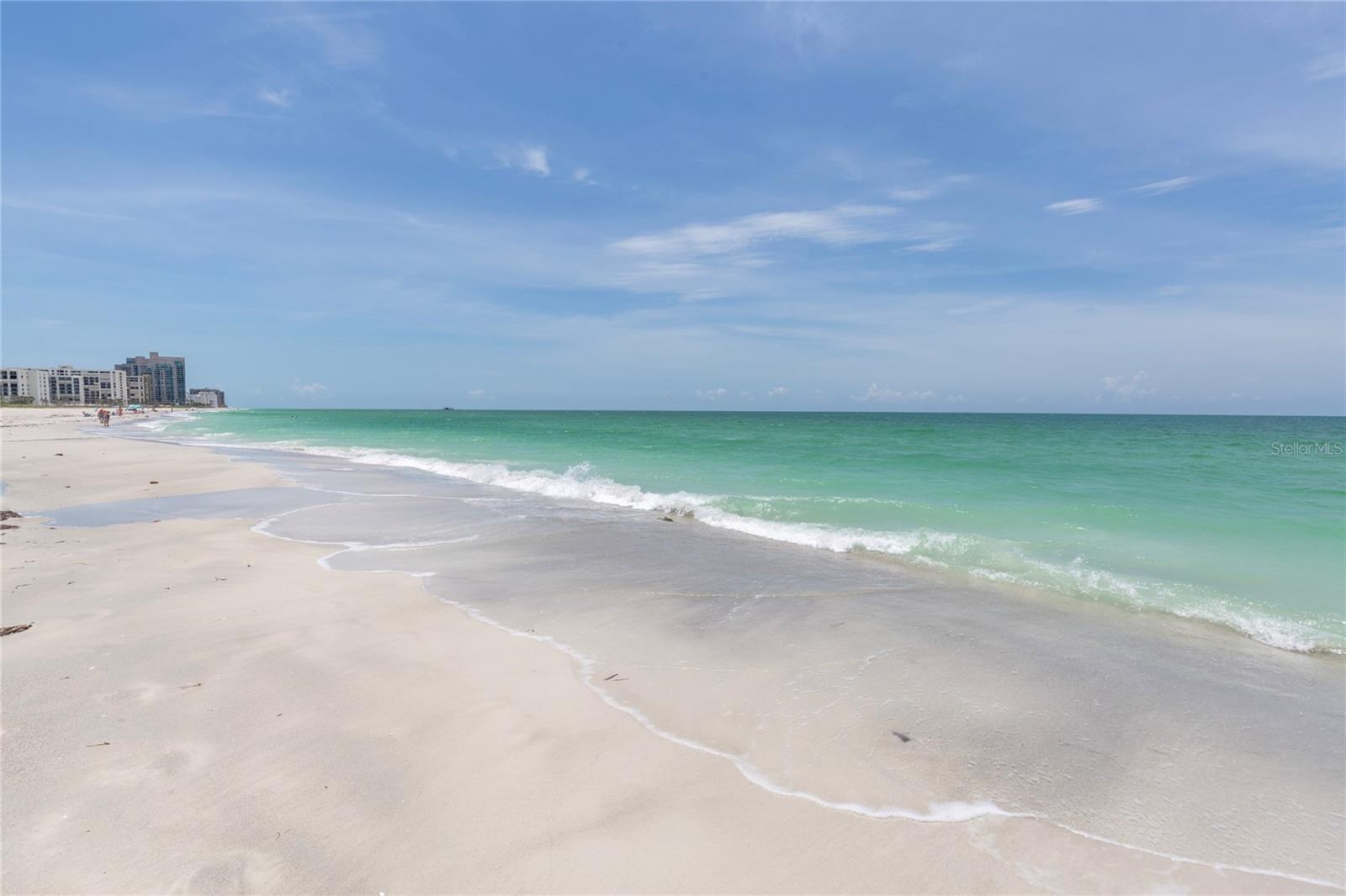 Image 32 of 34 For 1290 Gulf Boulevard 1807