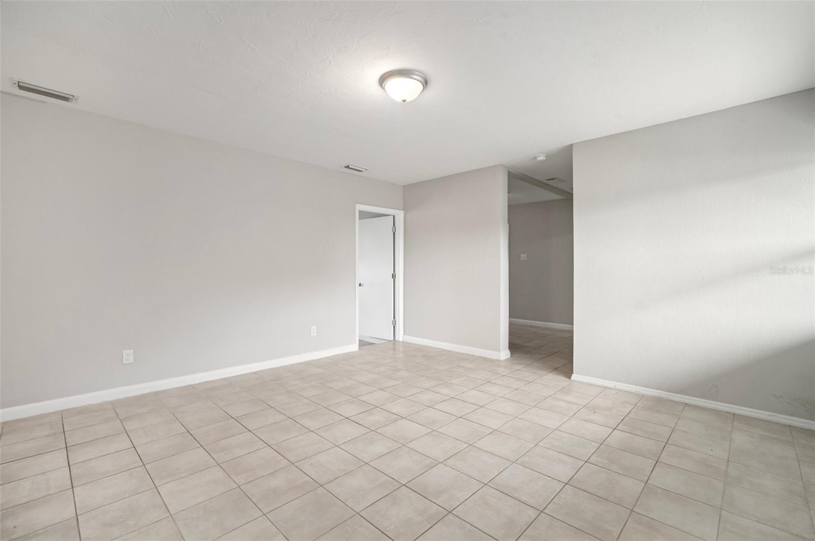 Image 11 of 34 For 1217 Terrace Drive