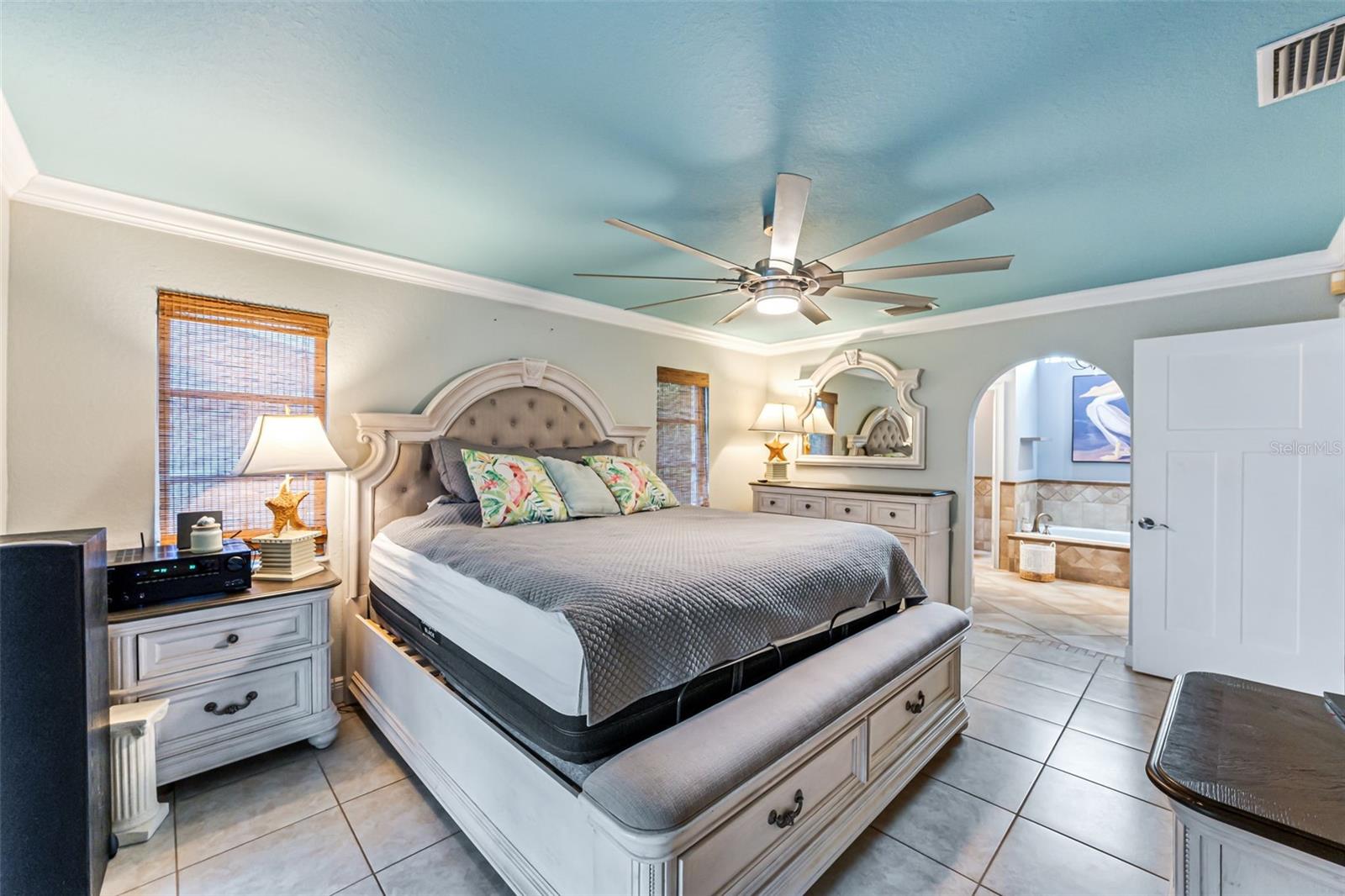 Image 27 of 40 For 2812 29th Avenue