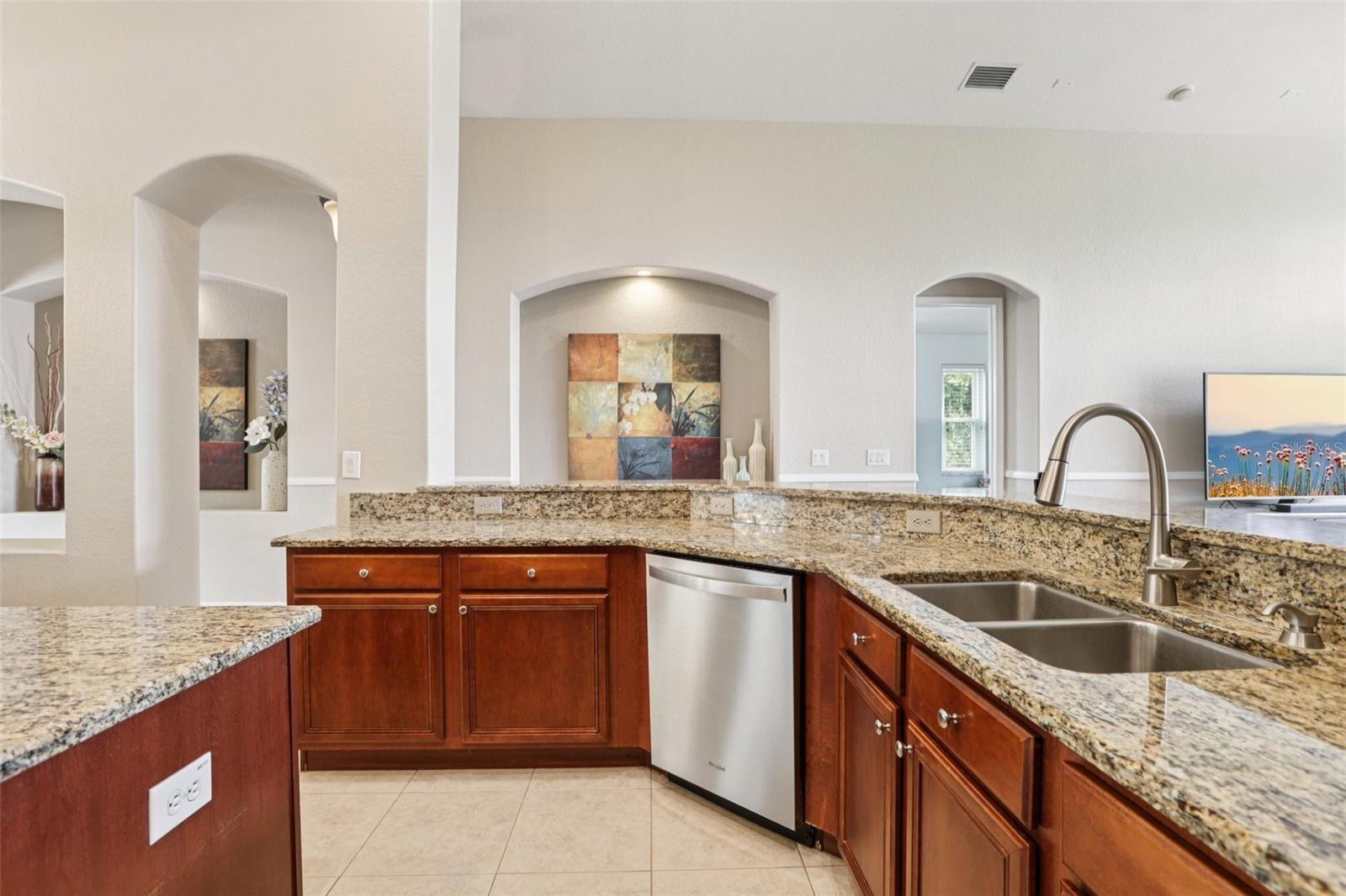 Image 12 of 47 For 27209 Firebush Drive