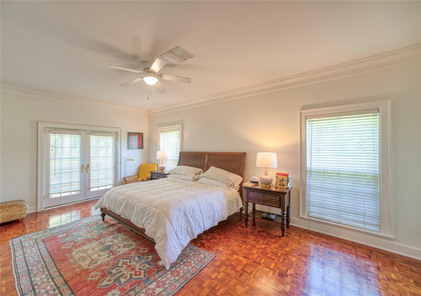 Image 14 of 60 For 15612 Howell Park Lane