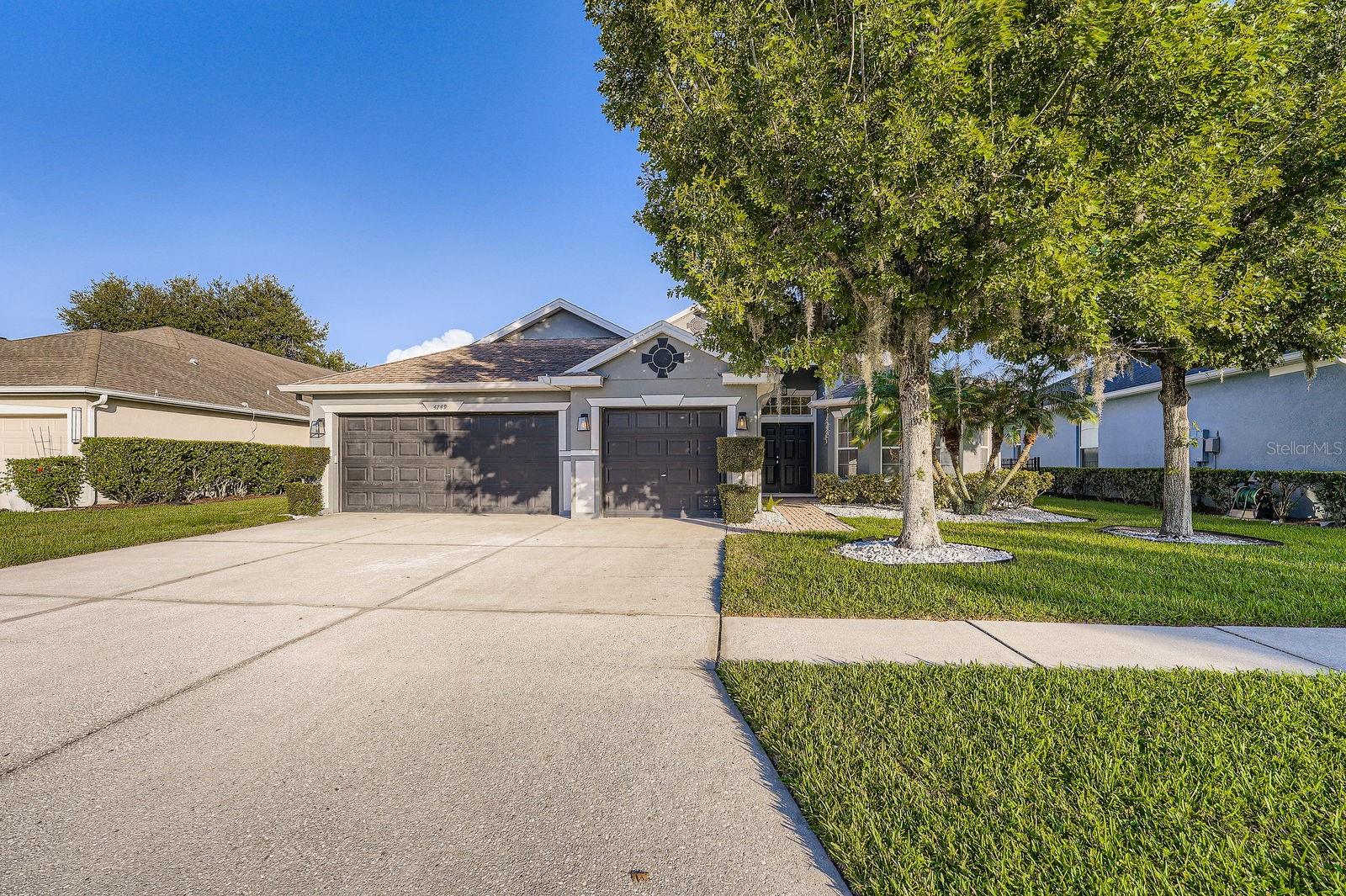 Details for 4749 Pointe O Woods Drive, WESLEY CHAPEL, FL 33543