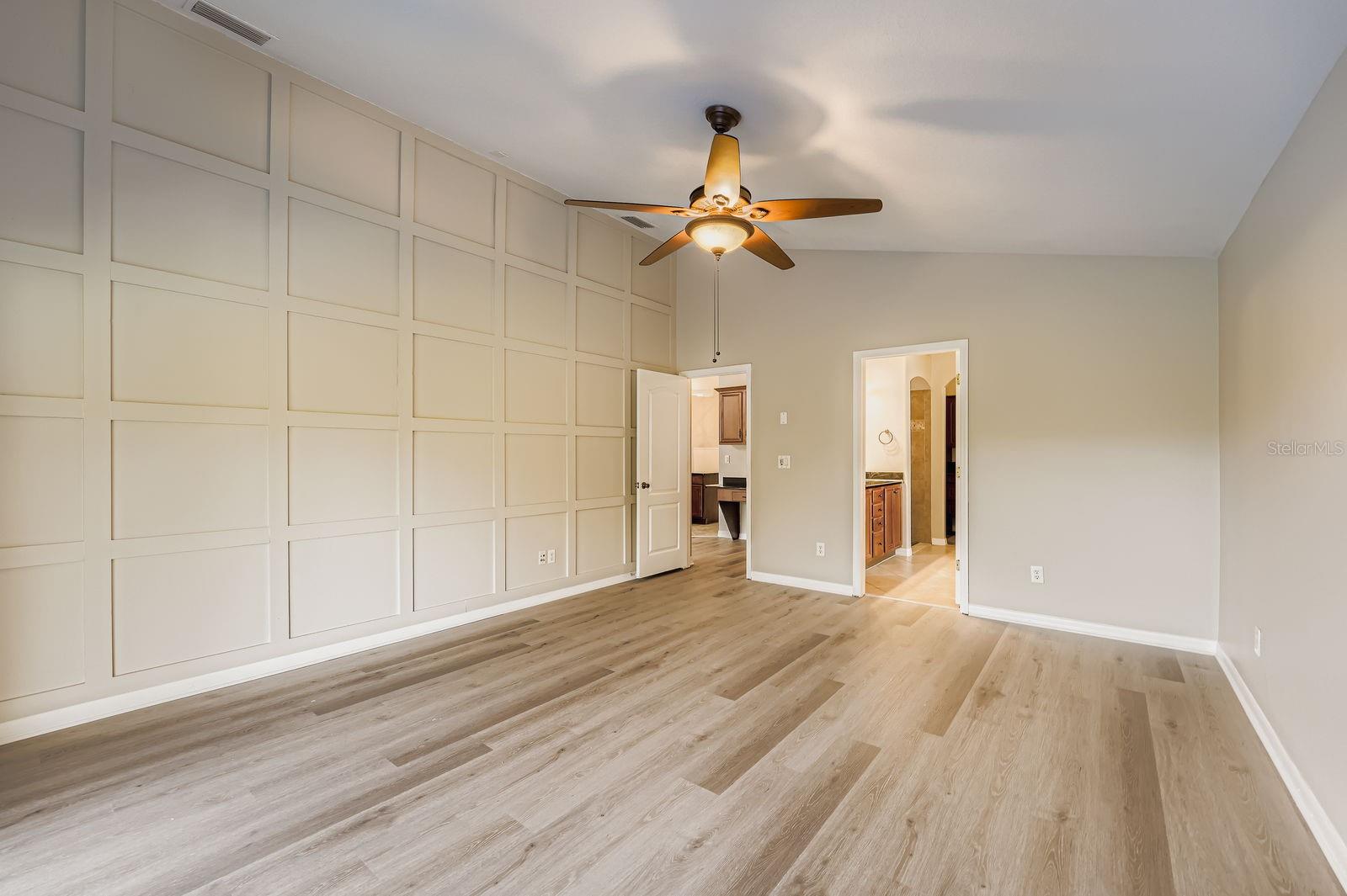 Image 16 of 28 For 4749 Pointe O Woods Drive