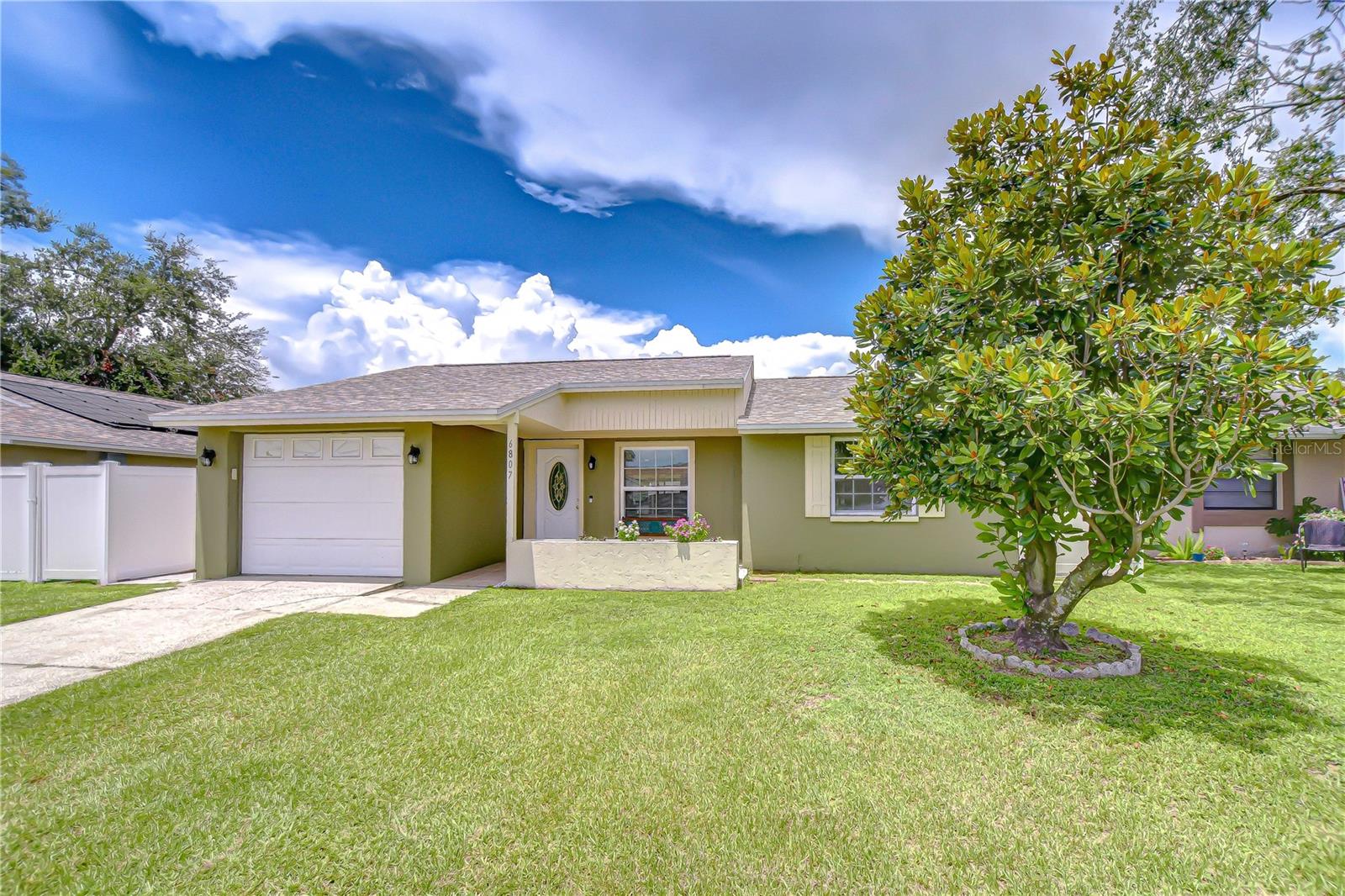 Image 4 of 38 For 6807 Monique Avenue