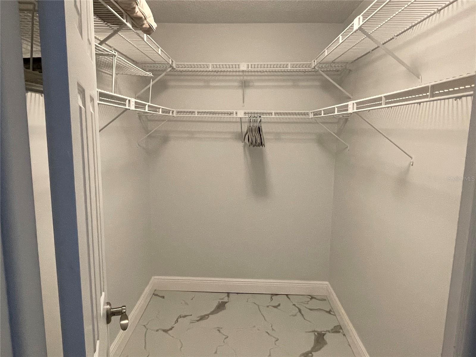 Listing photo id 24 for 1380 Gulf Boulevard 805