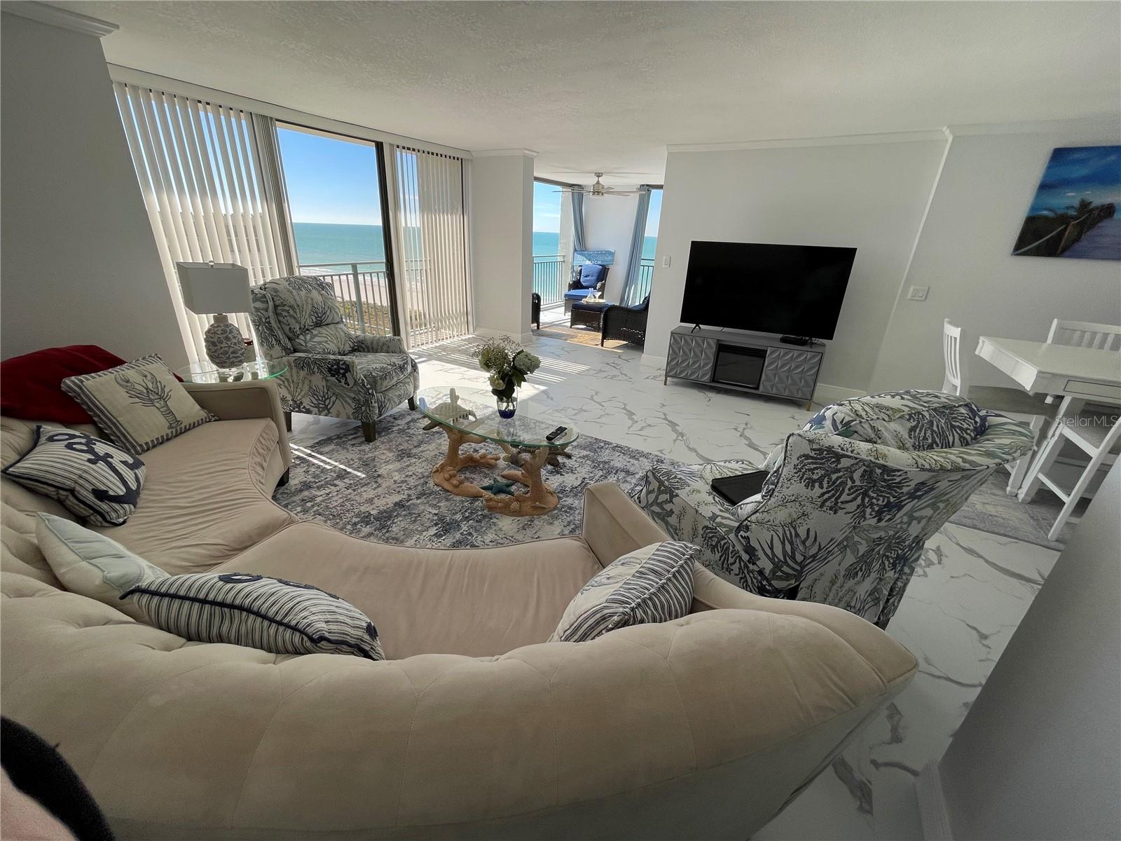 Listing photo id 28 for 1380 Gulf Boulevard 805