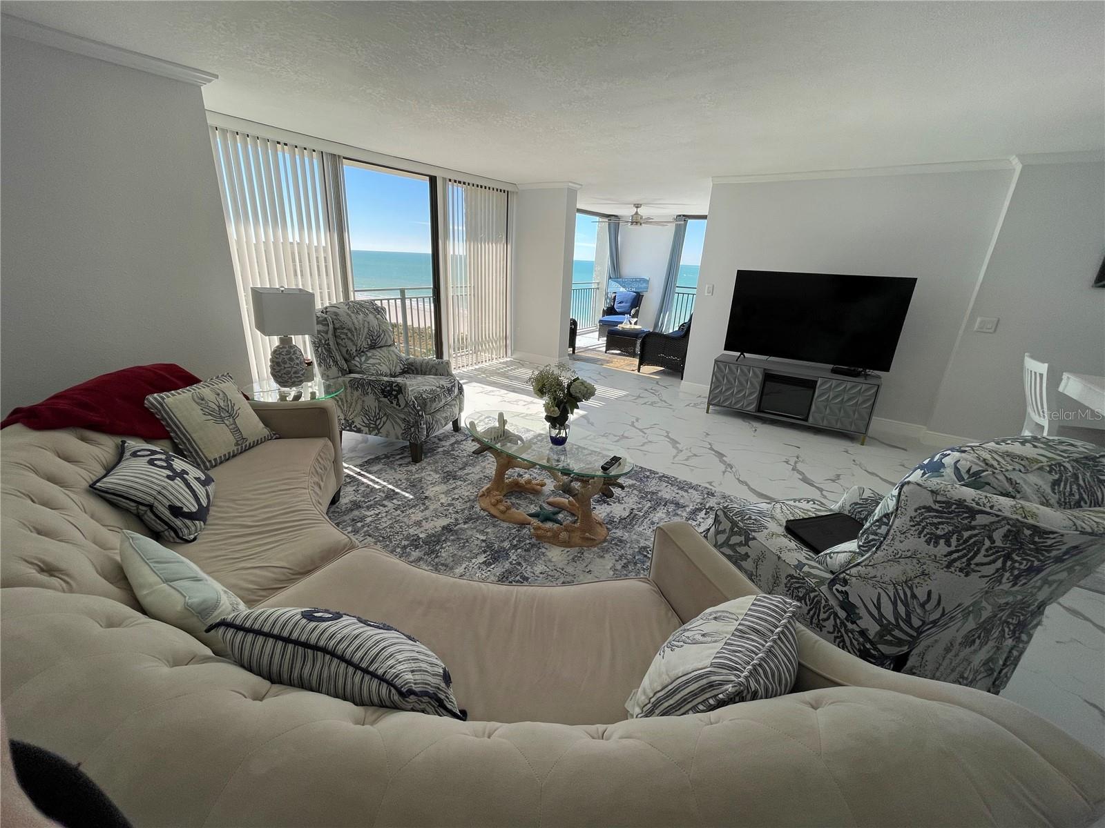 Listing photo id 7 for 1380 Gulf Boulevard 805