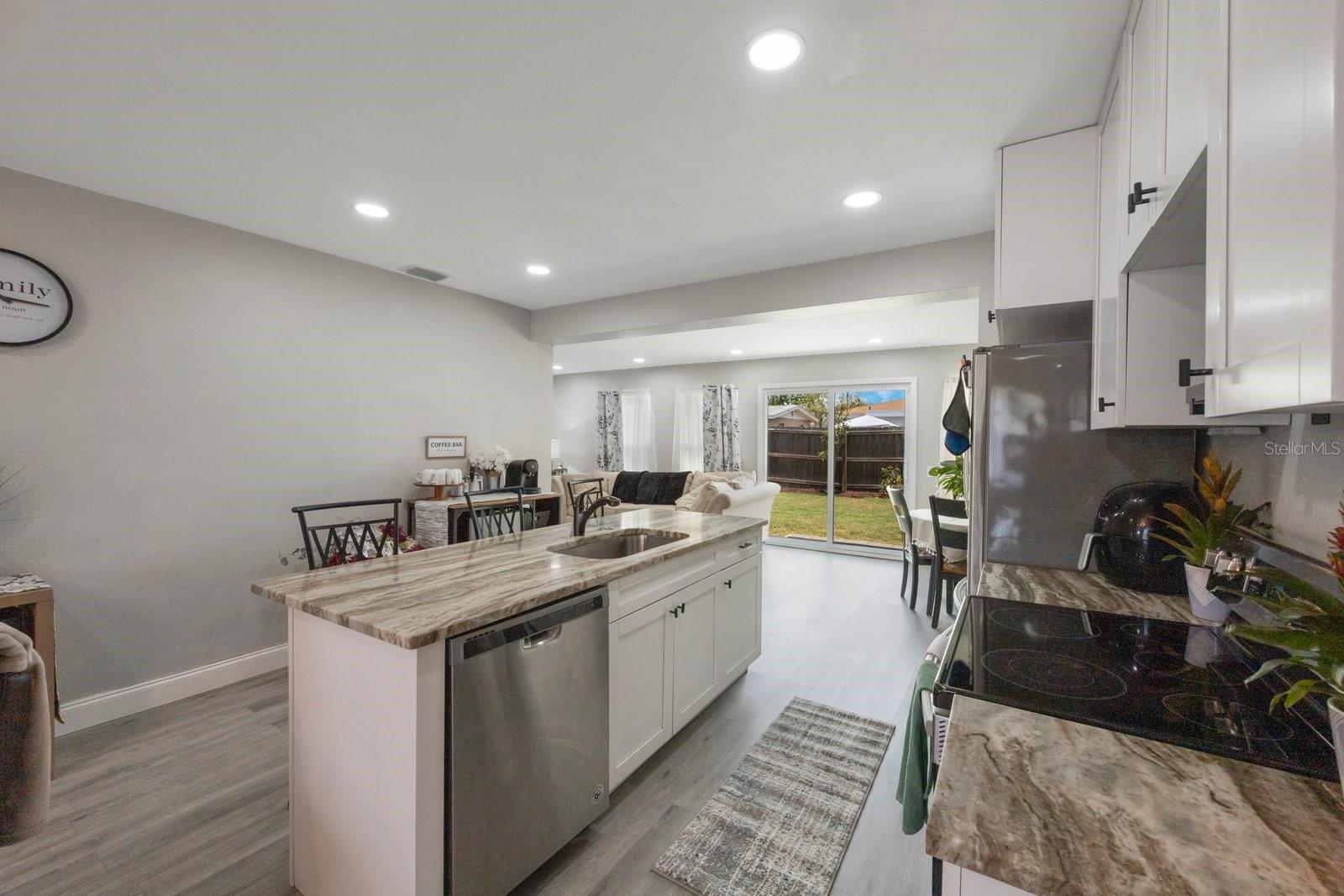Image 12 of 39 For 8339 75th Avenue