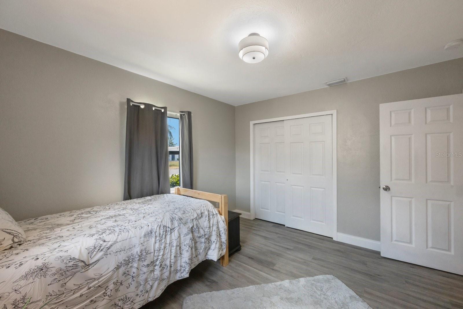 Image 30 of 39 For 8339 75th Avenue
