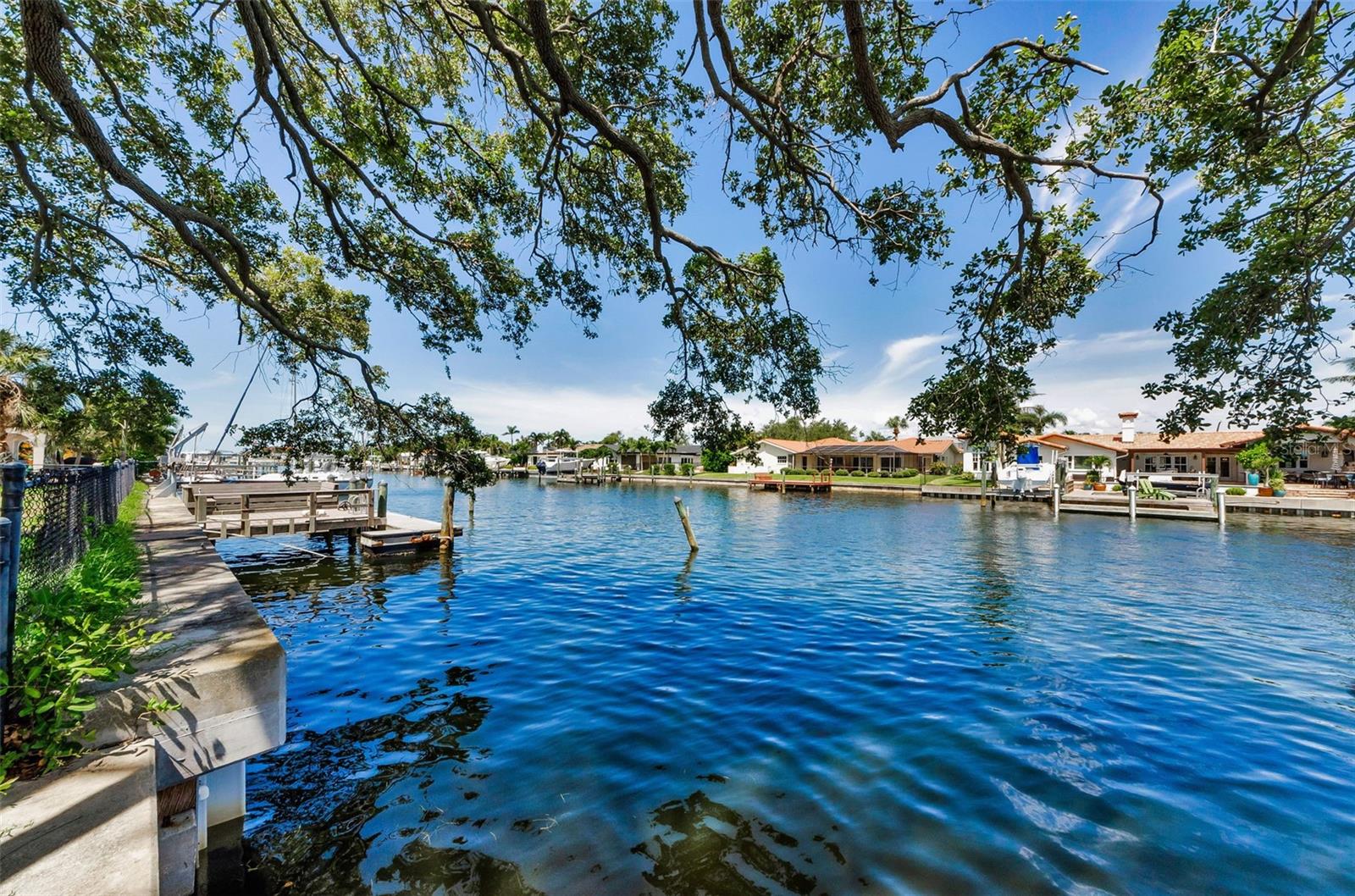 Details for 2053 Iowa Avenue Ne, ST PETERSBURG, FL 33703