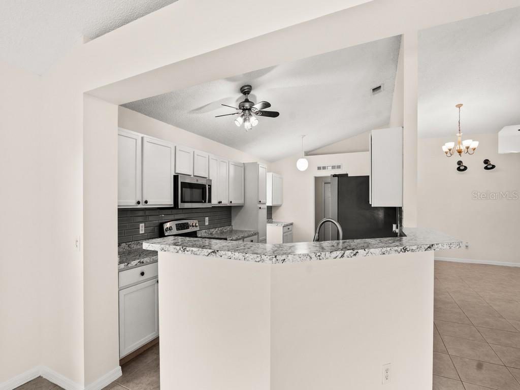 Image 10 of 59 For 1253 25th Terrace Sw