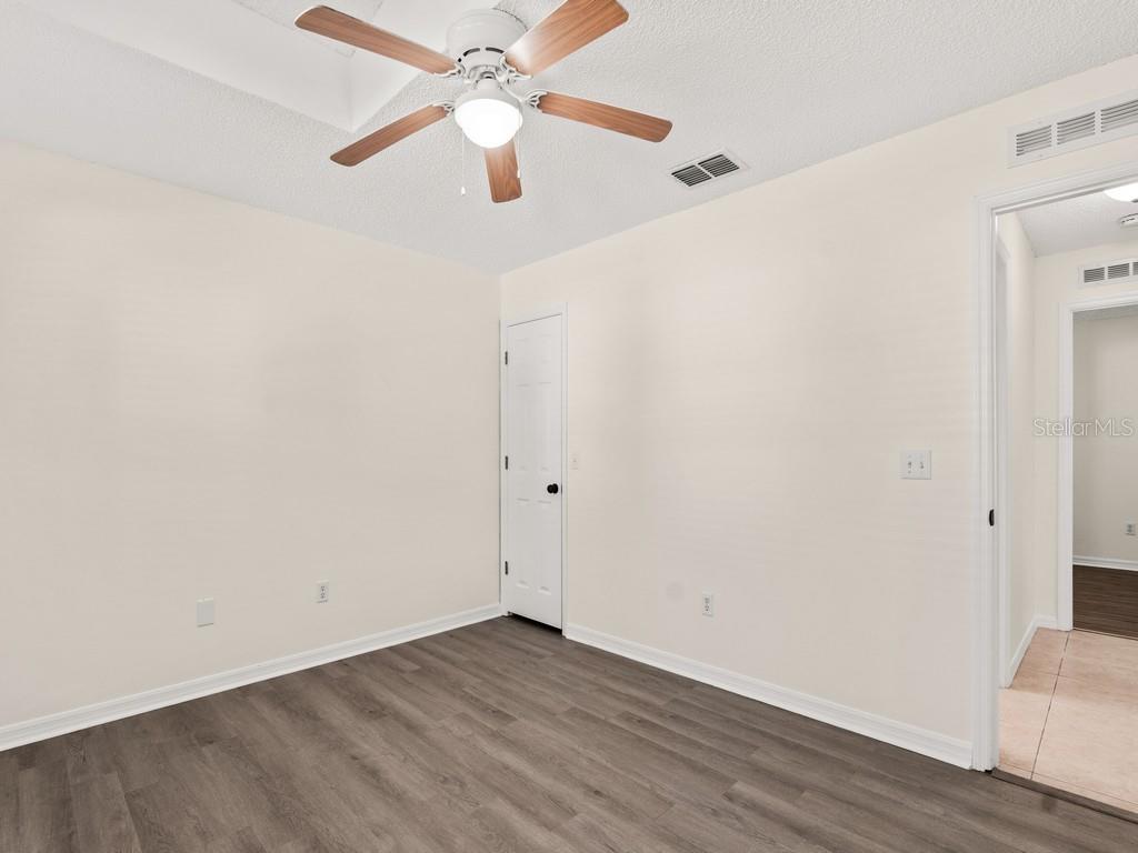 Image 24 of 59 For 1253 25th Terrace Sw