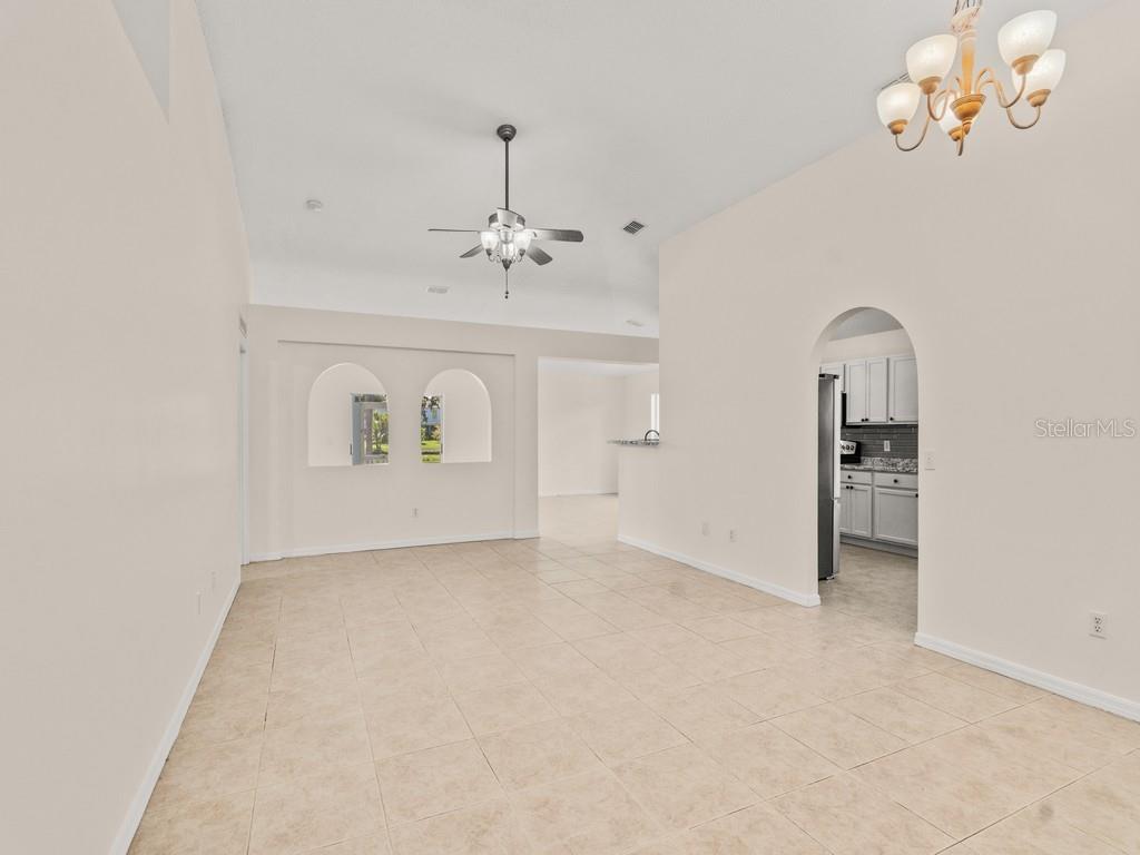 Image 3 of 59 For 1253 25th Terrace Sw
