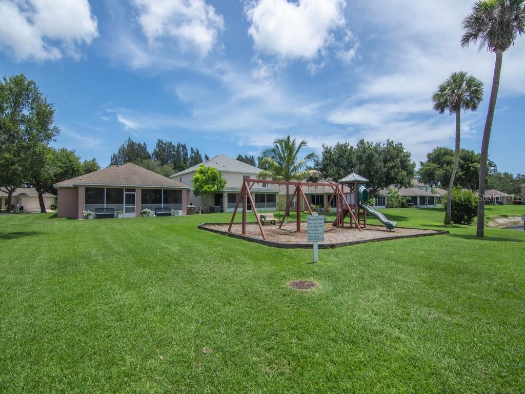 Image 56 of 59 For 1253 25th Terrace Sw