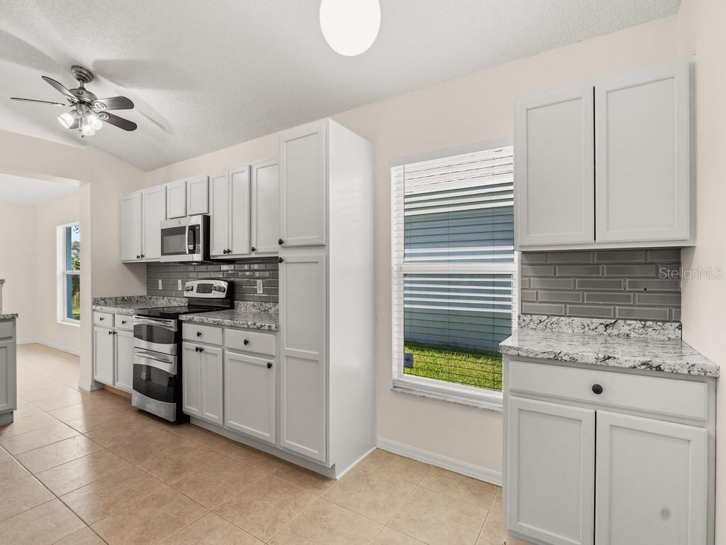 Image 7 of 59 For 1253 25th Terrace Sw