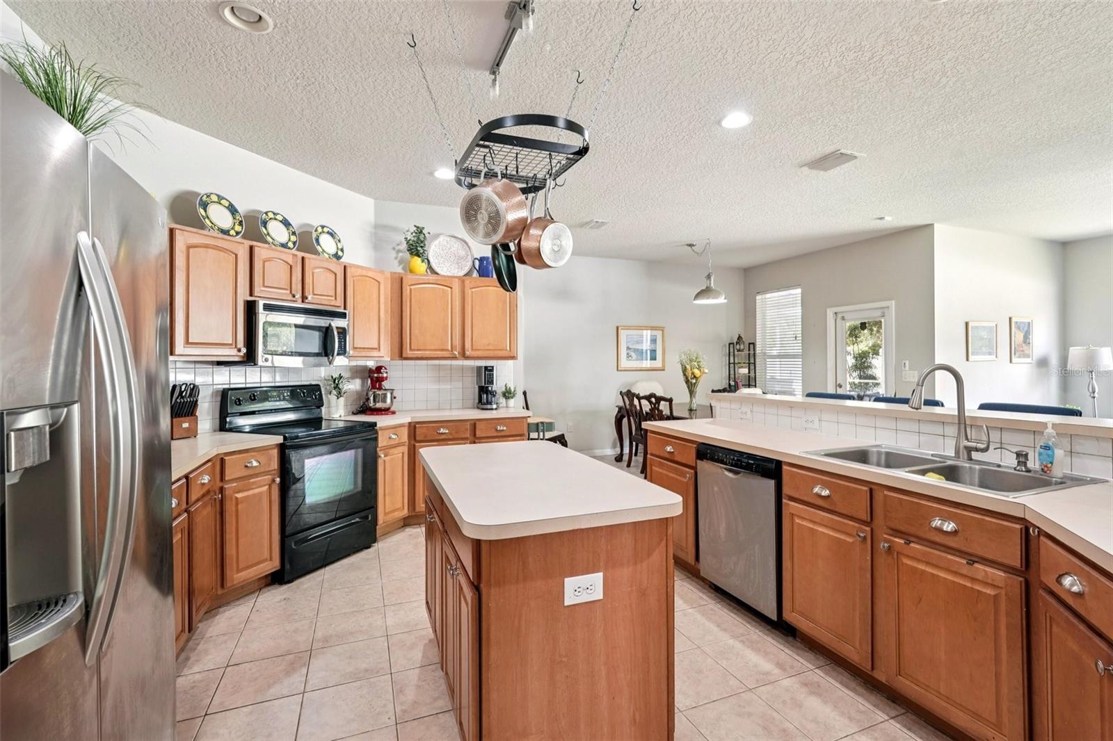 Image 10 of 36 For 10905 Wildcat Drive