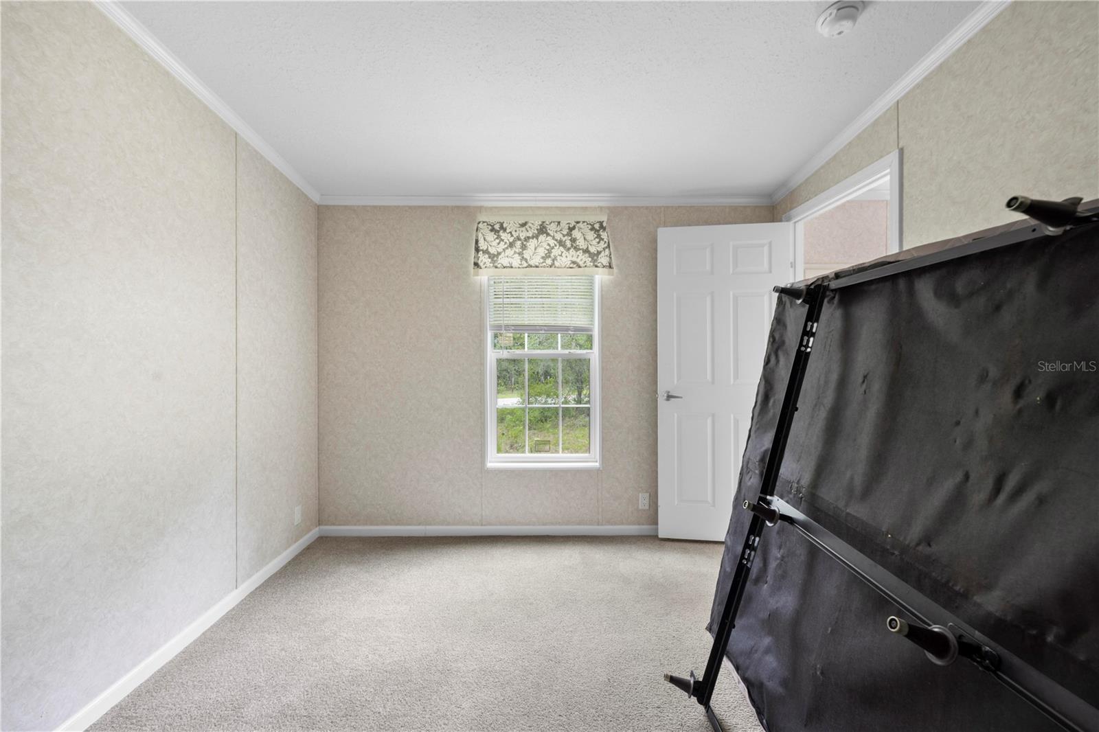 Listing photo id 22 for 4724 Forest Lake Drive