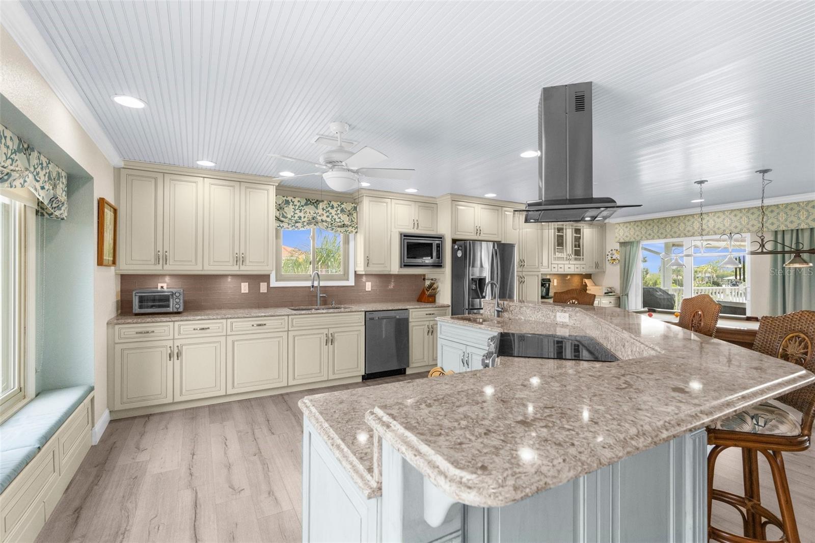 Image 5 of 59 For 4523 Gulfstream Drive