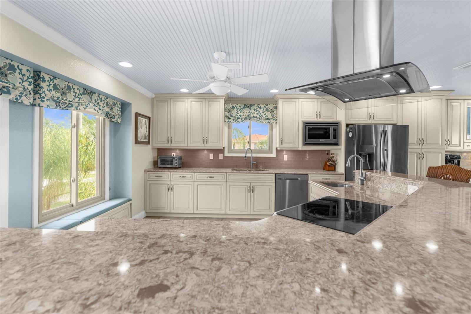 Image 6 of 59 For 4523 Gulfstream Drive