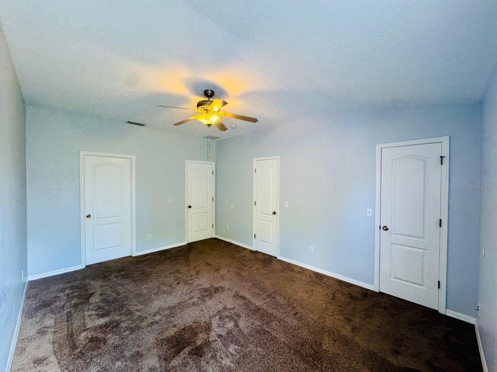 Image 13 of 22 For 15833 Fishhawk Falls Drive