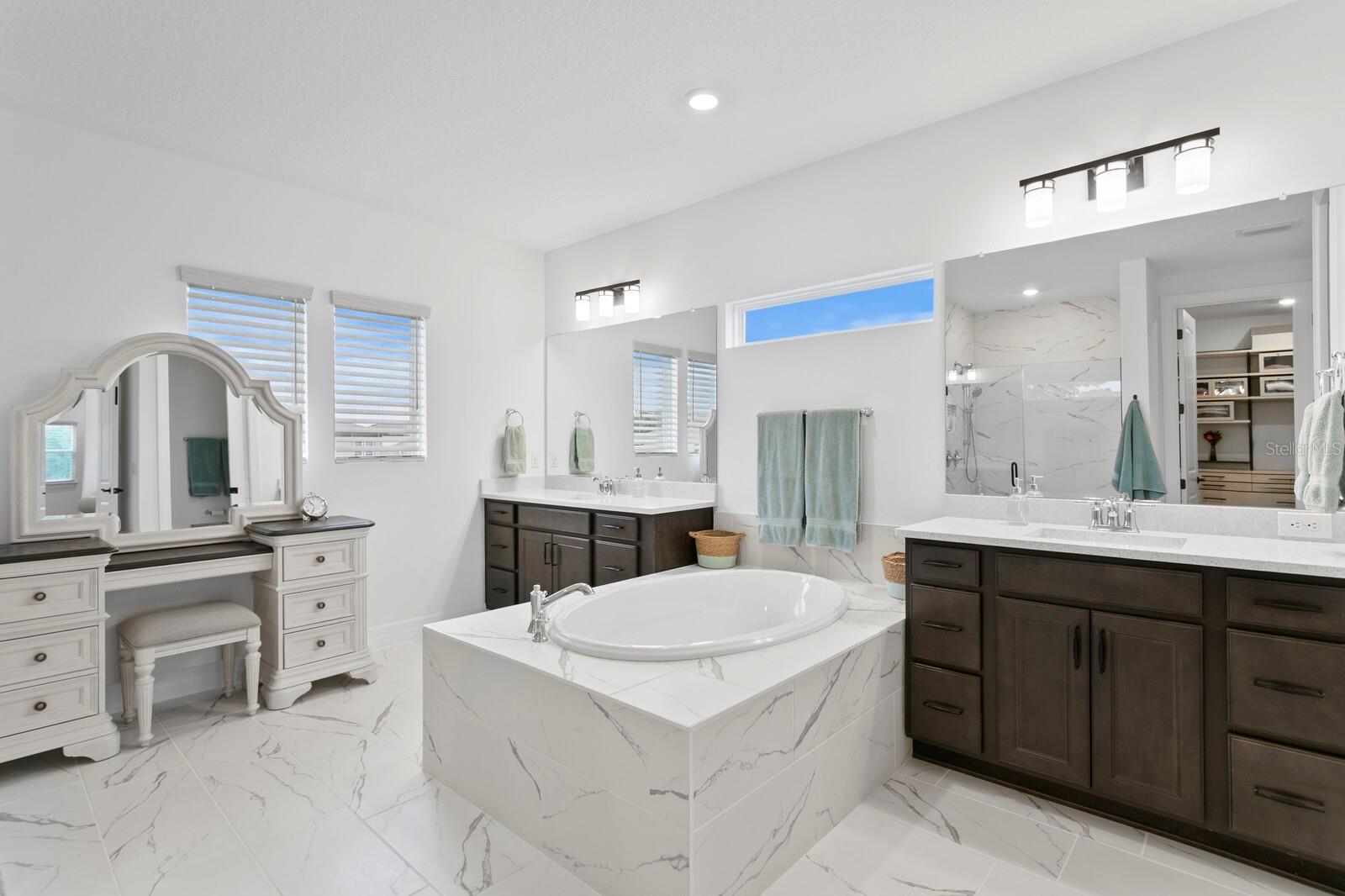 Image 32 of 71 For 3559 Maple Bay Lane