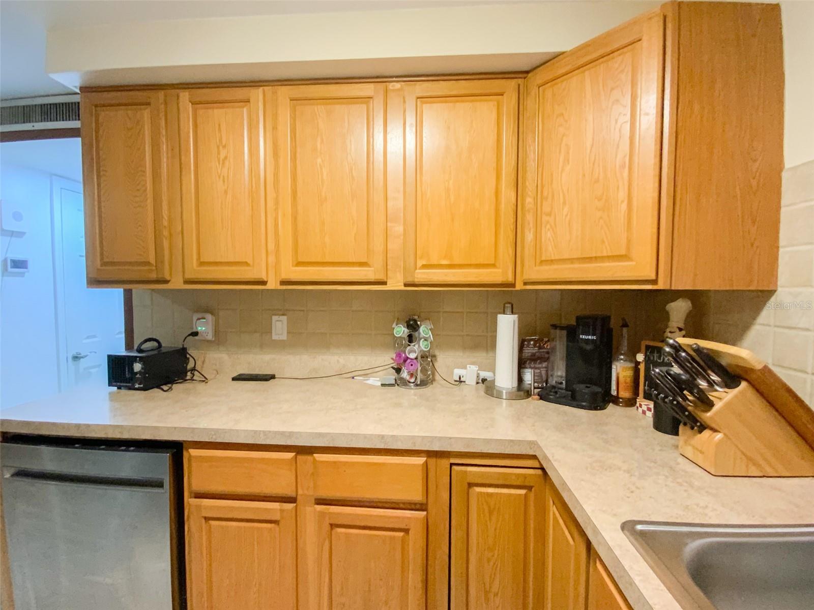 Image 7 of 28 For 4214 Trucious Place 4212