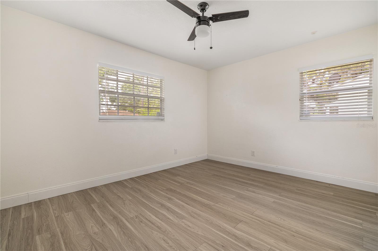 Image 10 of 23 For 2204 Idlewild Avenue