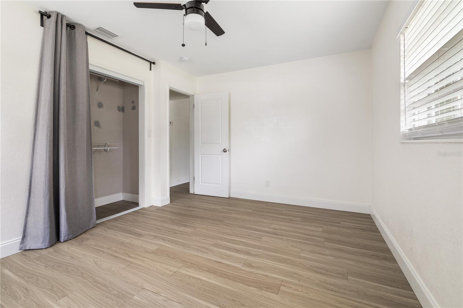 Image 12 of 23 For 2204 Idlewild Avenue