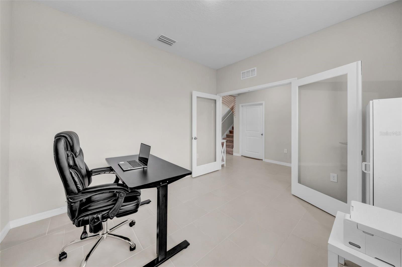 Listing photo id 8 for 32136 Conchshell Sail Street