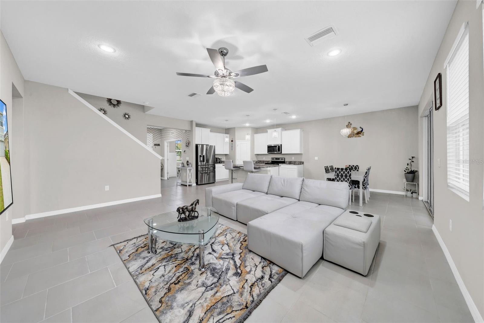 Listing photo id 21 for 32136 Conchshell Sail Street