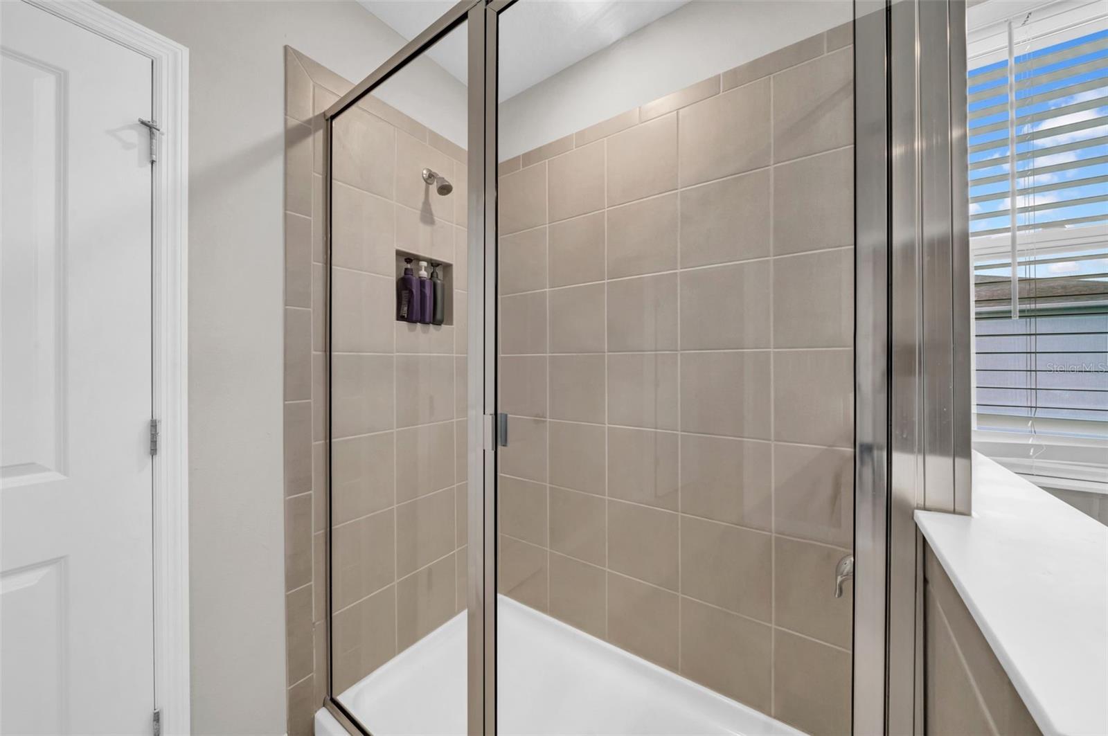 Listing photo id 40 for 32136 Conchshell Sail Street