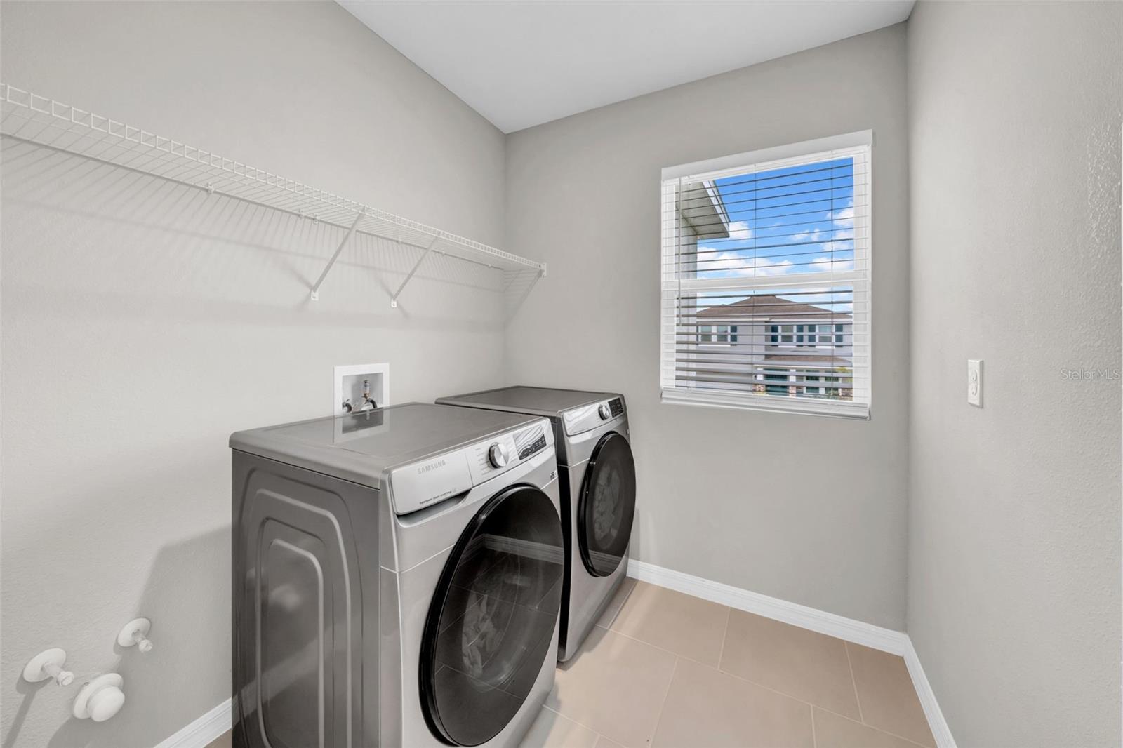 Listing photo id 41 for 32136 Conchshell Sail Street