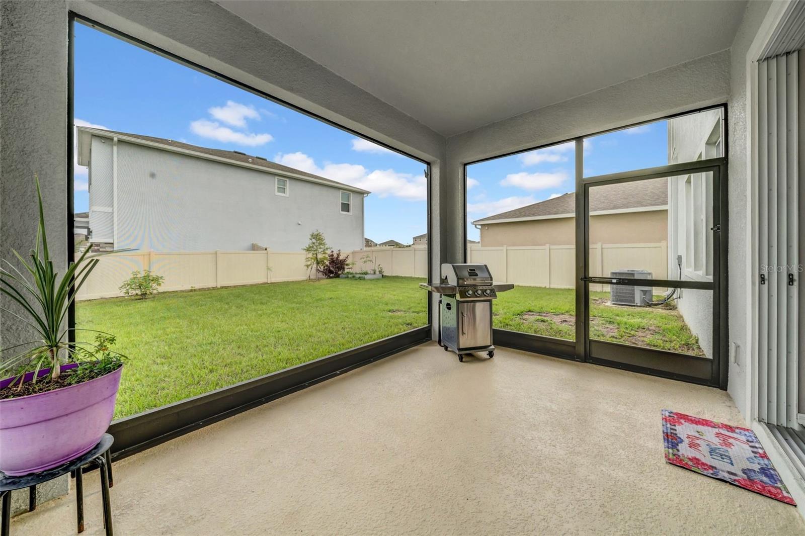 Listing photo id 50 for 32136 Conchshell Sail Street