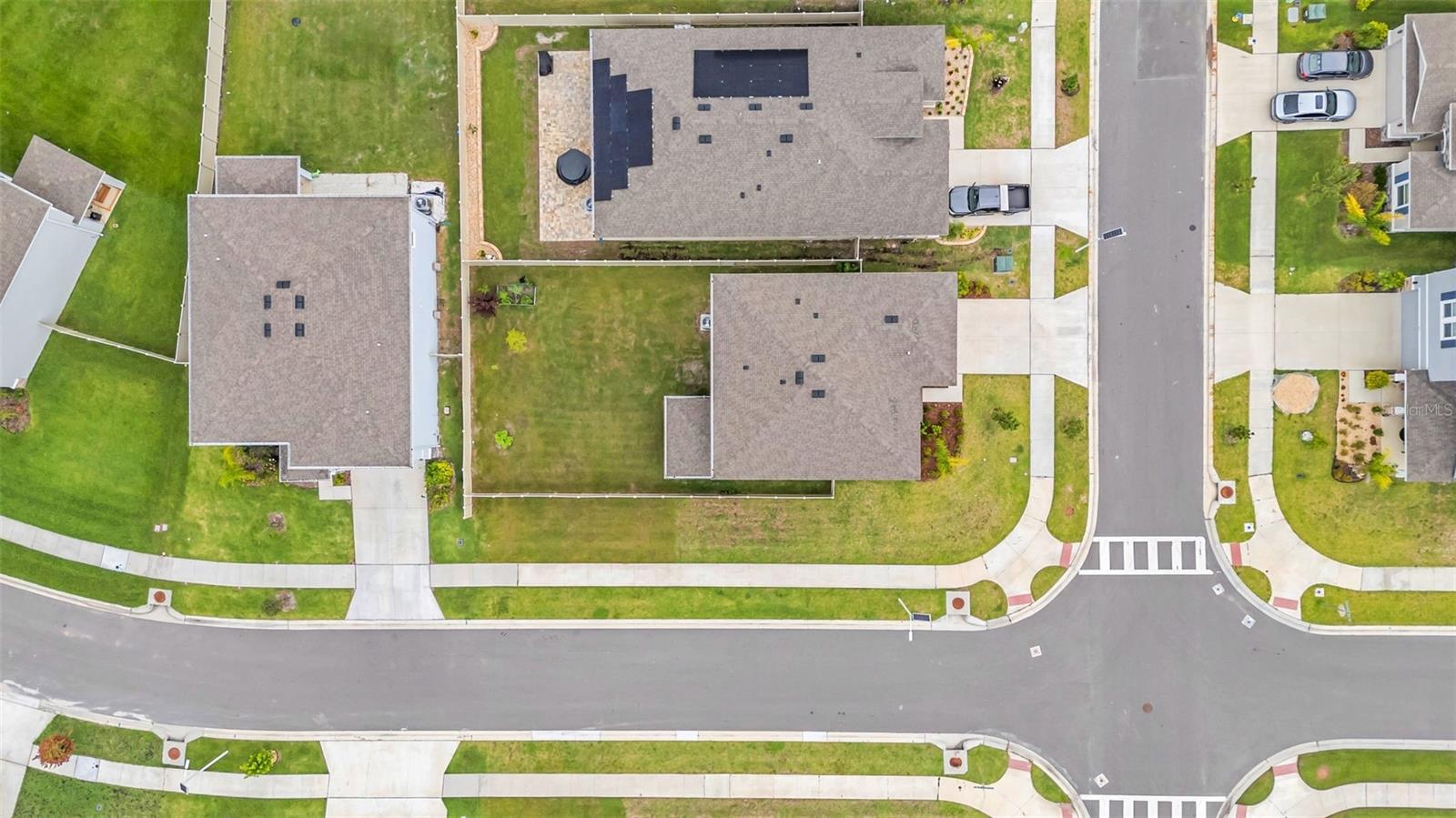 Listing photo id 70 for 32136 Conchshell Sail Street