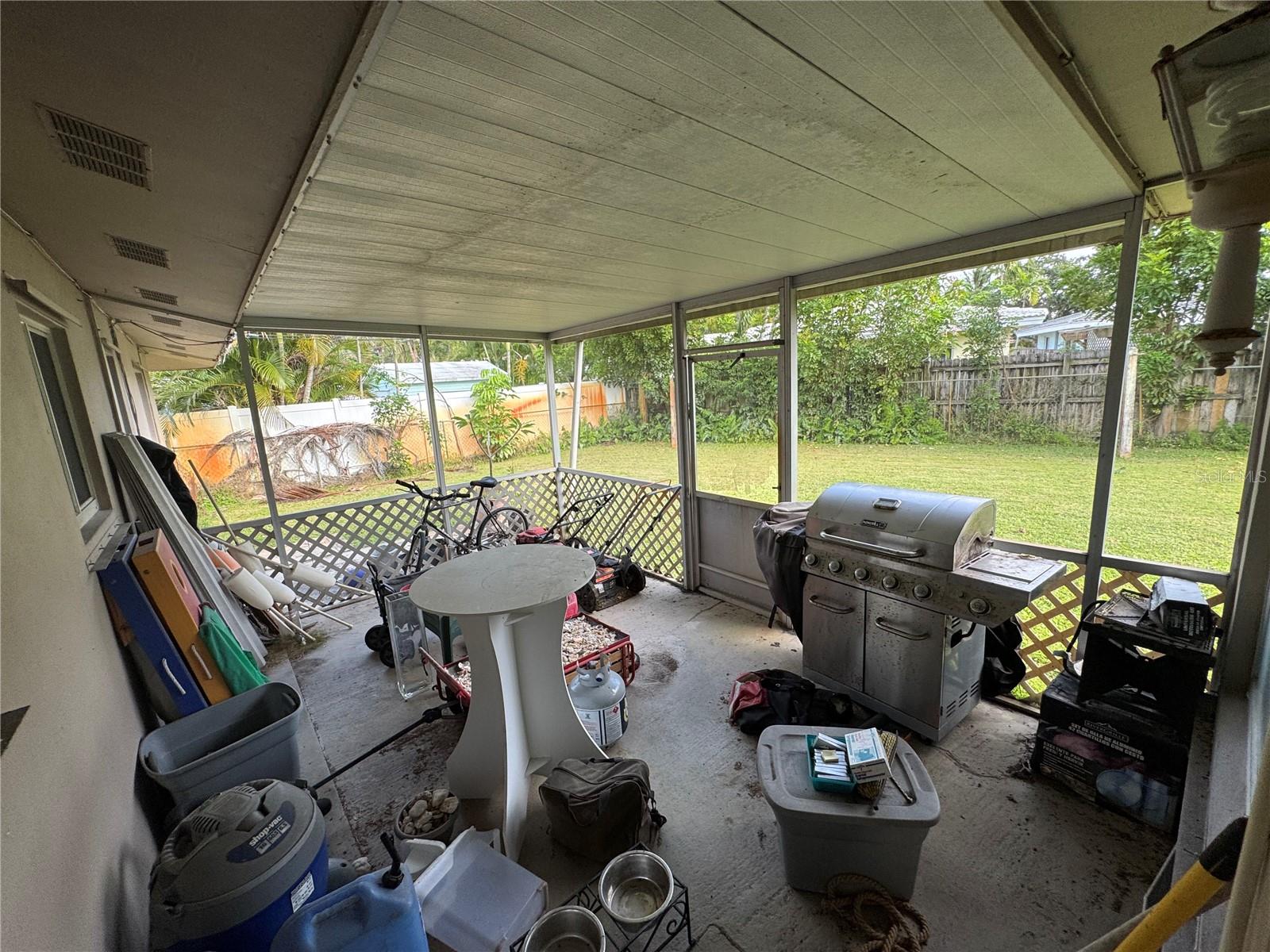 Image 20 of 29 For 2160 53rd Street