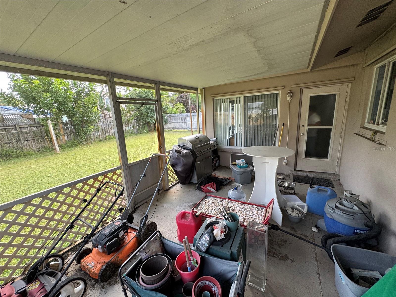 Image 21 of 29 For 2160 53rd Street