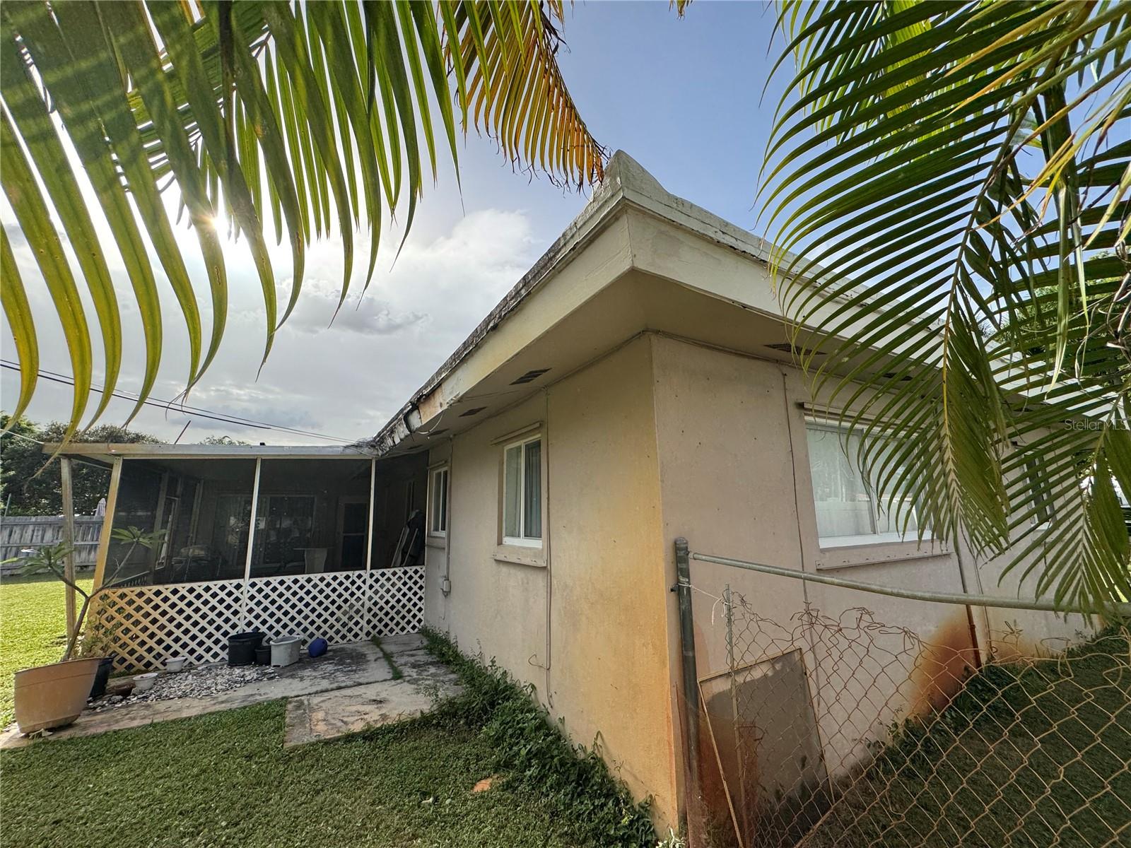 Image 26 of 29 For 2160 53rd Street