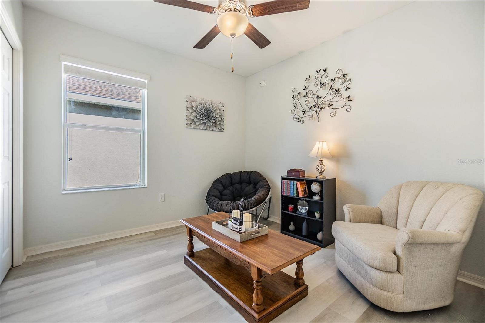 Image 16 of 25 For 7414 Indigo Oasis Court