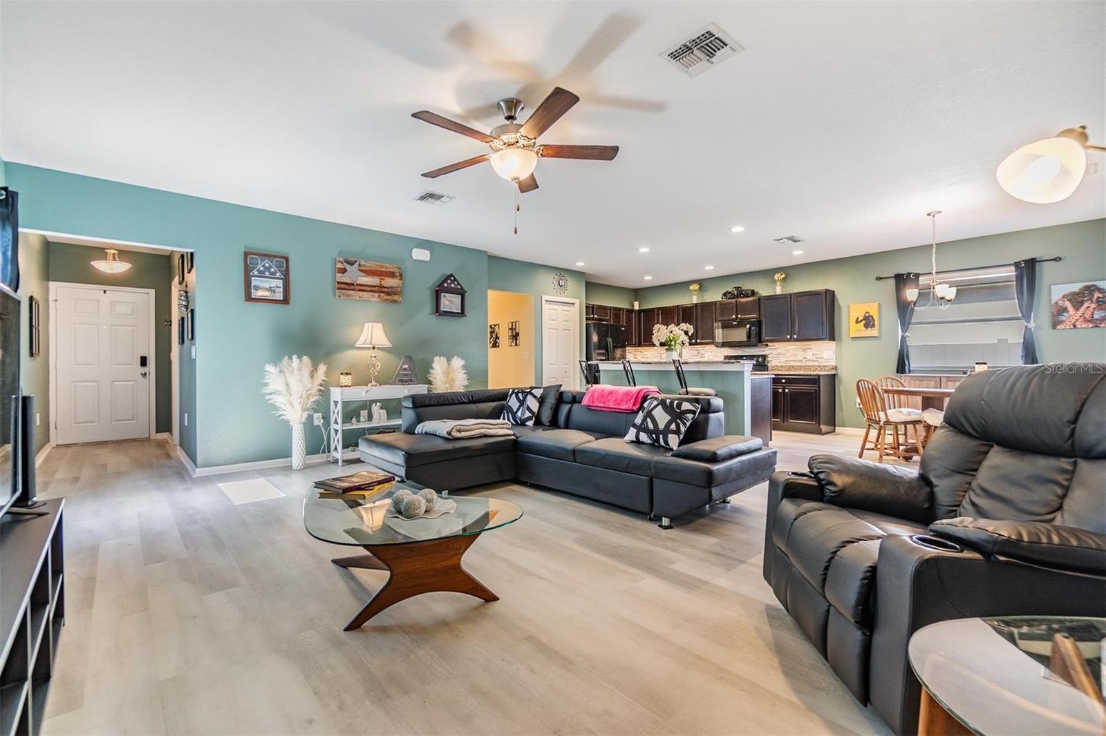Image 5 of 25 For 7414 Indigo Oasis Court