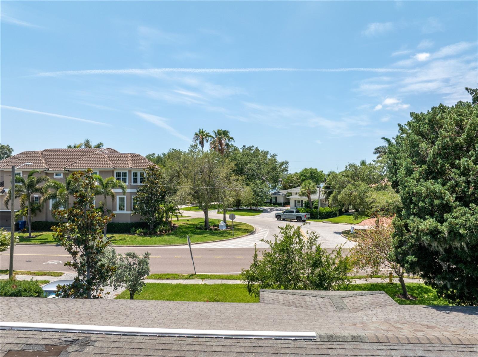 Image 4 of 27 For 167 Almedo Way Ne