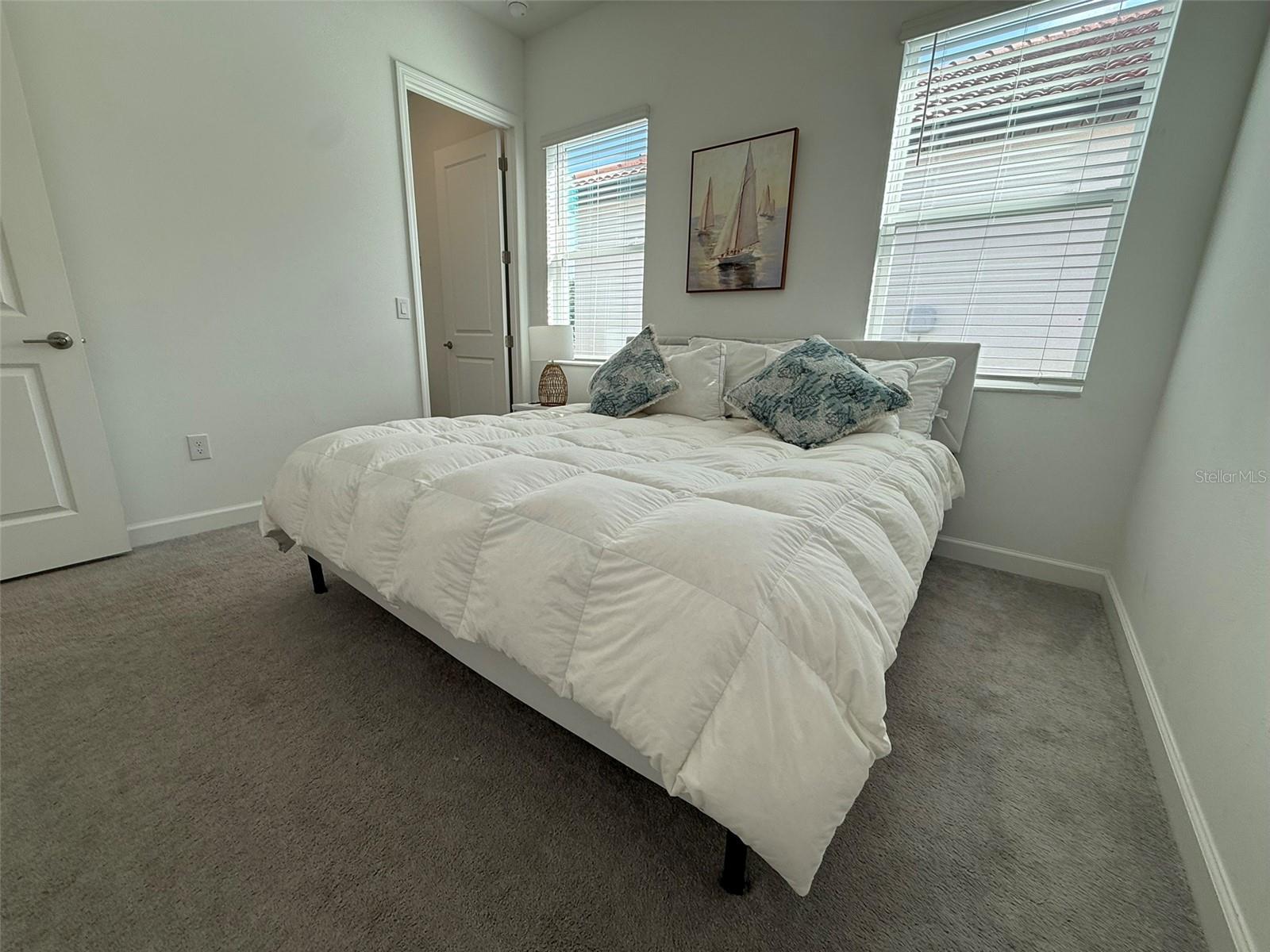 Image 10 of 90 For 17304 Scuba Crest Street