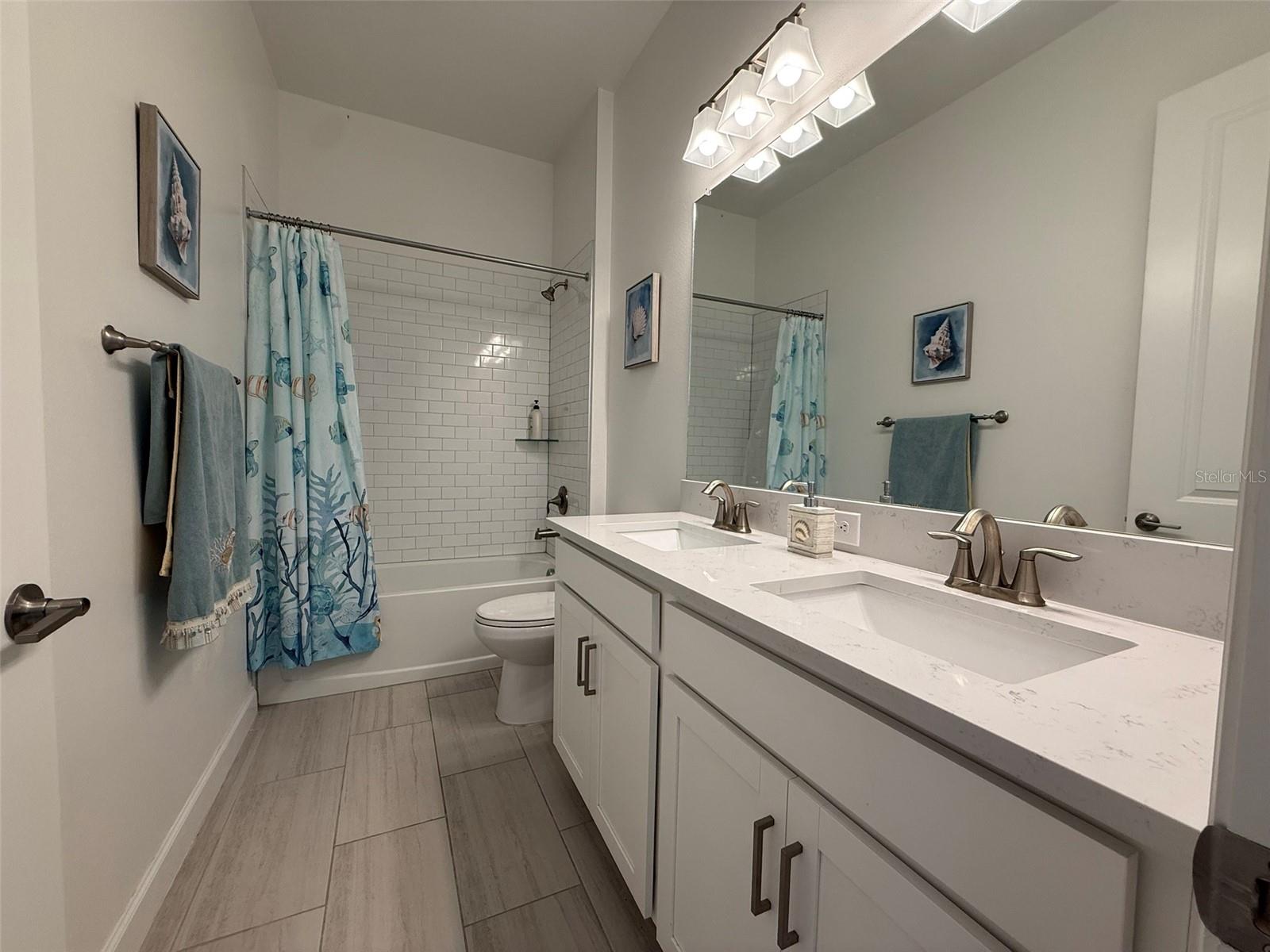 Image 12 of 90 For 17304 Scuba Crest Street