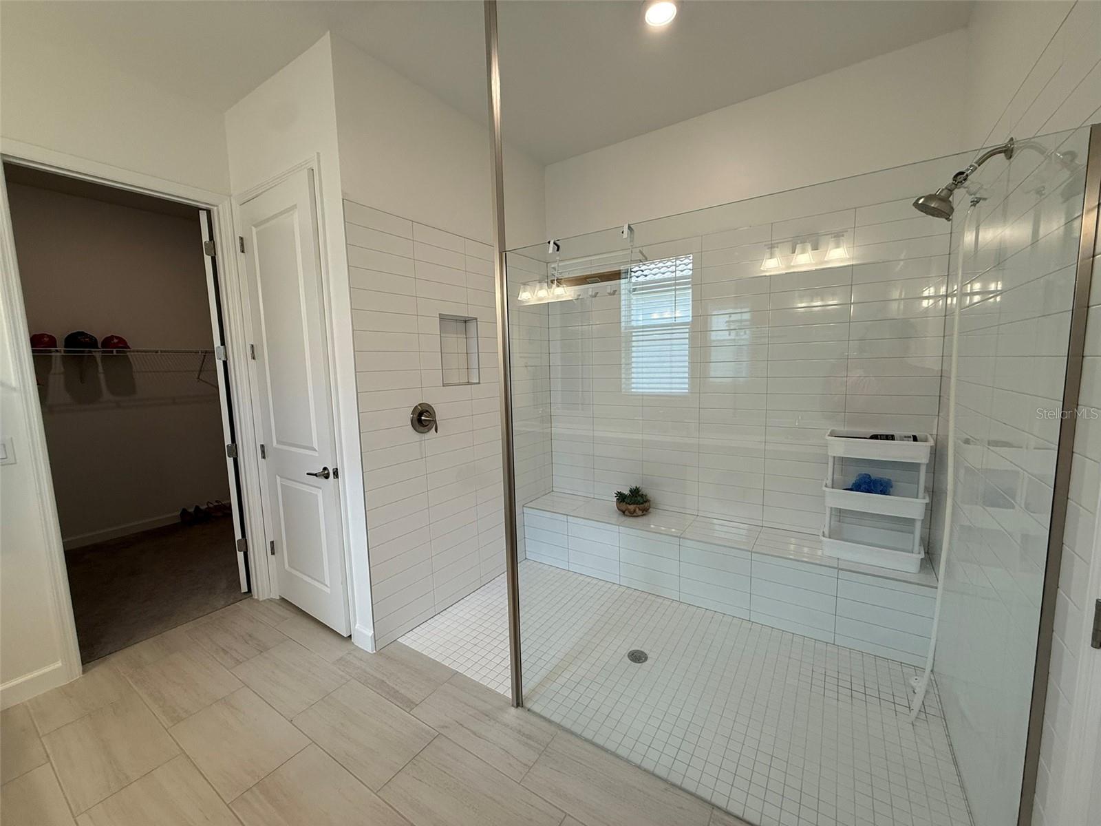Image 17 of 90 For 17304 Scuba Crest Street